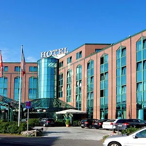 4* מלון Amadeus Frankfurt